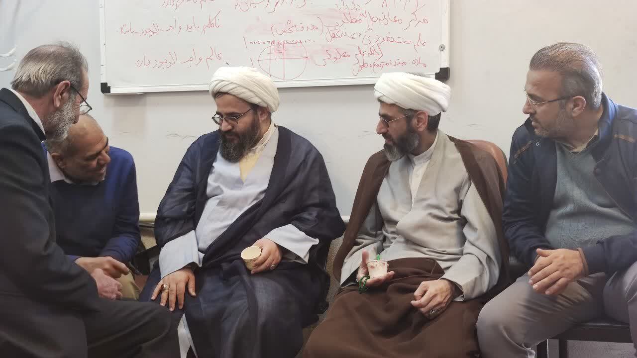 سفر رییس سازمان هیئات و تشکل های دینی کشور به شیراز سفر رییس سازمان هیئات و تشکل های دینی کشور به شیراز