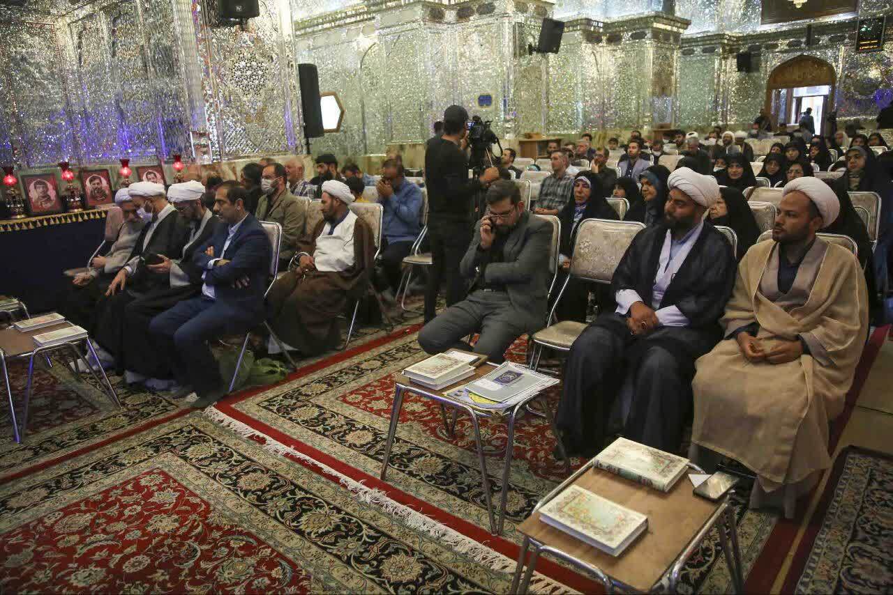 دیدار جامعه قرآنی فارس با آیت الله دژکام نماینده ولیفقیه در استان فارس دیدار جامعه قرآنی فارس با آیت الله دژکام نماینده ولیفقیه در استان فارس