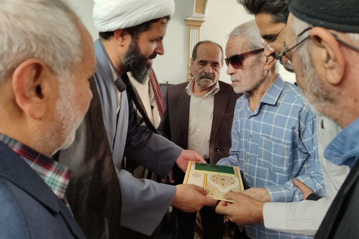 نغمه‌های عاشقانه در تاریکی