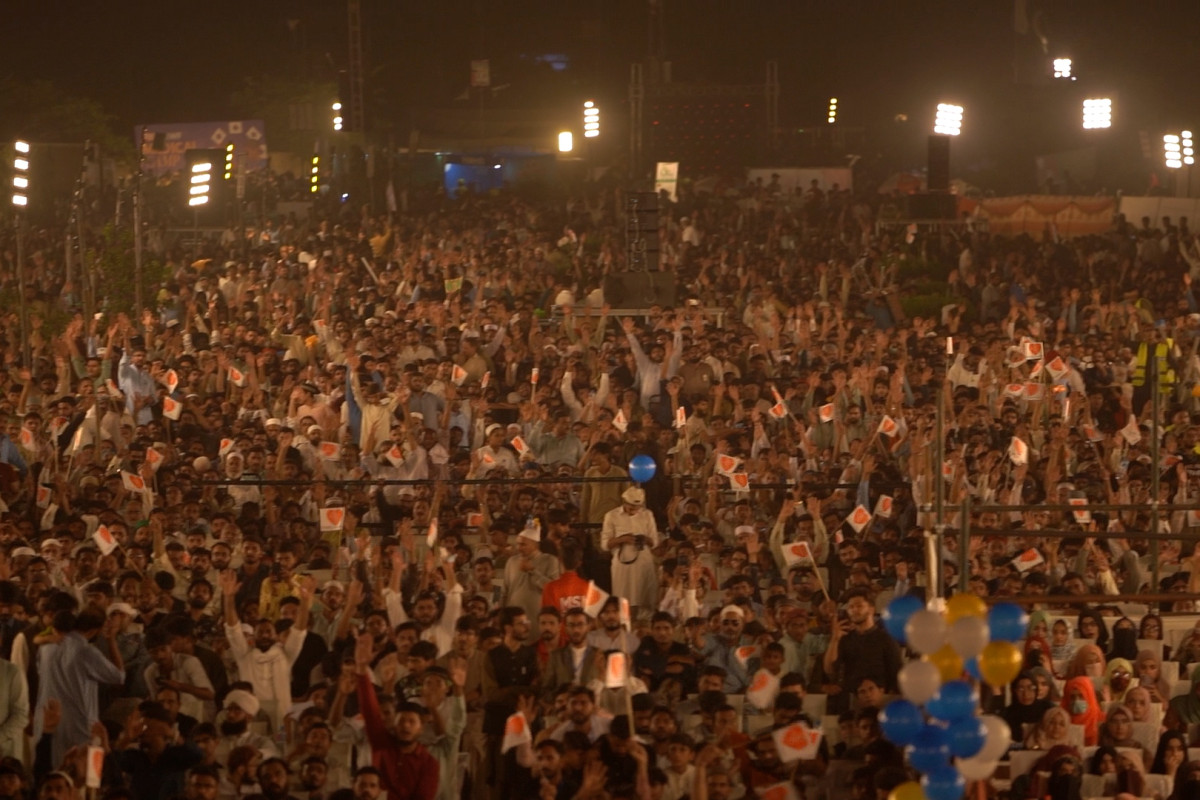 ٹیلی ویژن پروگرام "محفل"؛ ایران اور دنیا میں قرآنی جشن