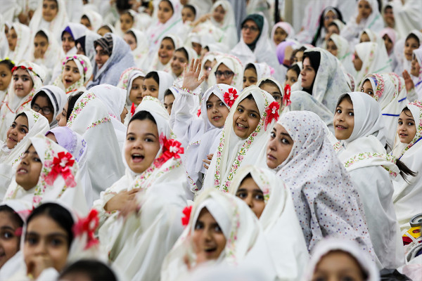 جشن تکلیف ۳۵۰۰ نفری