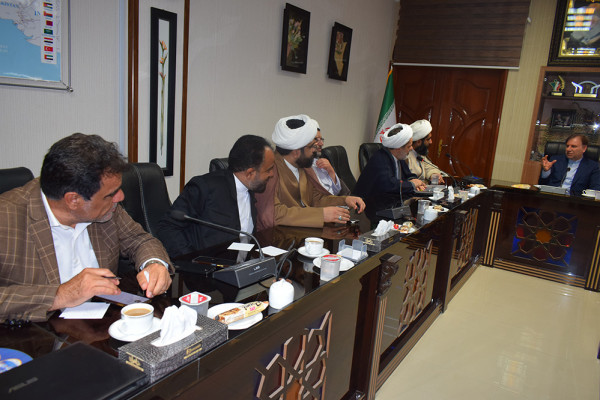 دیدار اعضای هیئت رئیسه شورای هیئات مذهبی کشور با استاندار بوشهر