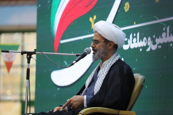 اهمیت حفظ اتحاد و تلاش مضاعف و تبیین قدرت نظامی جمهوری اسلامی