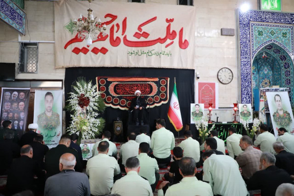 مراسم بزرگداشت دو شهید امنیت در گرمسار برگزار شد