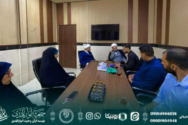 نشست مشترک مؤسسه انوارالهدی با رئیس دارالقرآن استان خوزستان