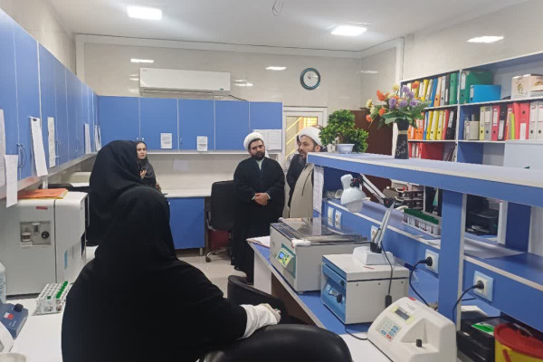 آیین تجلیل از پرستاران در روز پرستار برگزار شد