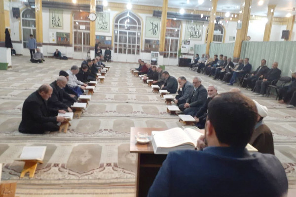 دوره‌های تدبر در قرآن کریم سطح ۱ تا سطح ۳ به صورت حضوری در زنجان در حال برگزاری است