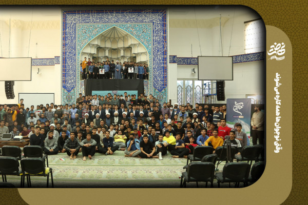 مرکز نوجوانانه؛ وقتی نوجوان‌ها همه کاره می‌شوند