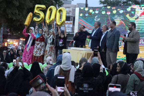 از جشنواره کیک خانگی تا تقدیر از نام های «محمد» و «احمد»