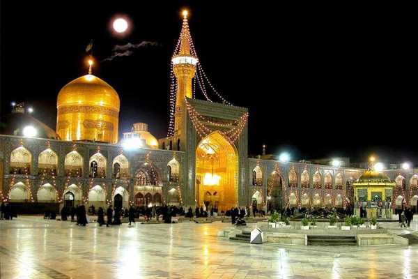 امام رضا (ع) یکی از پیشگامان علم و معرفت در تاریخ اسلام بودند