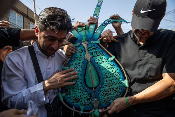 عزاداری ظهر روز عاشورا