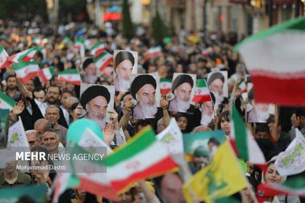 数公里长的古迪尔游行在各省举行