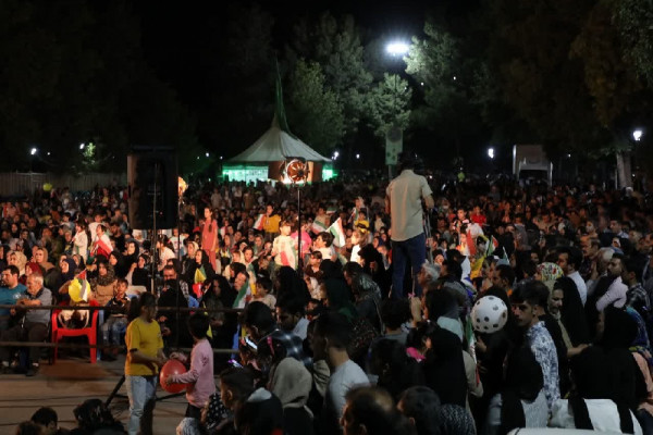 میهمانی ۱۰ هزار نفری «امت احمد» در شهرکرد