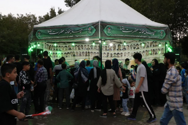 میهمانی ۱۰ هزار نفری «امت احمد» در شهرکرد