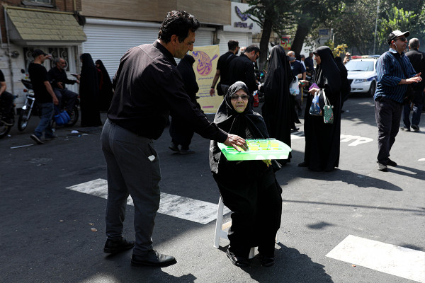 טקס "הנשארים לארבעין" באיראן