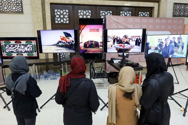 سوگوارہ دارالحکومت موکب‌ها: اربعین کی تقریب فن کے ذریعے