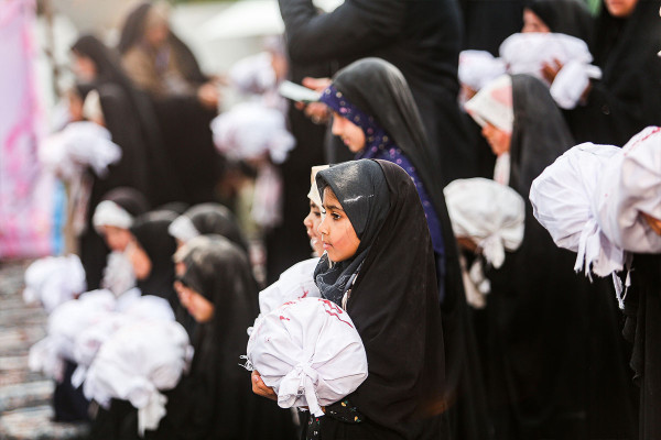 مہم "مثل ستارہ"؛ ایران میں سب سے بڑی بچیوں کی تقریب