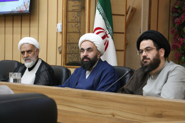 دیدار صمیمانه مدیرکل تبلیغات اسلامی استان با امامان محله شهرستان یزد