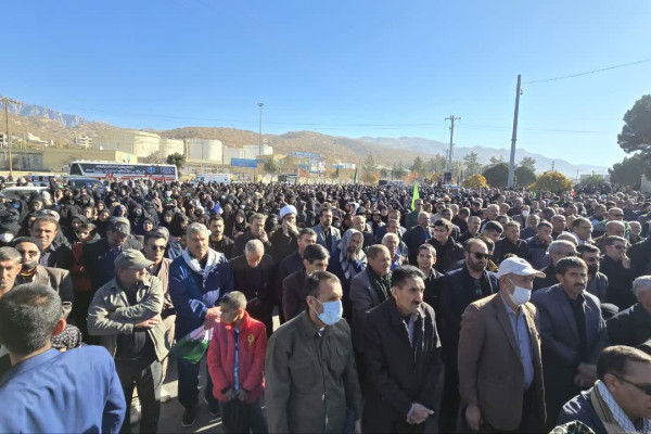 آئین پیاده‌روی حرم تا حرم در یاسوج برگزار شد