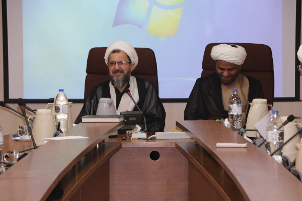 نشست هم اندیشی مبلغان شاخص و مسئولین ادارات شهرستانی