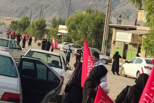 برگزاری مراسم پیاده رویی جاماندگان اربعین حسینی در شهرستان دره شهر