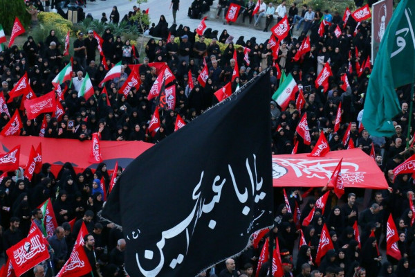 مراسم راهپیمایی جاماندگان اربعین حسینی و تشییع شهید والامقام امیر عباس درهم فروش  در همدان