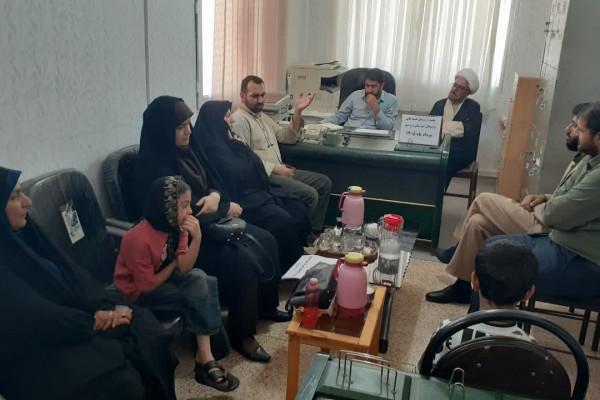 برگزاری جلسه توجیهی و تبیین طرح هسته های نوجوانی در محل اداره تبلیغات اسلامی شهرستان دره شهر