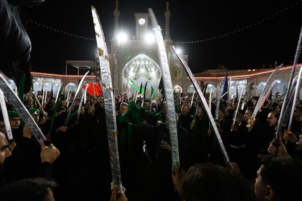 آیین «مشق شمشیر» نجفی‌های مقیم قم