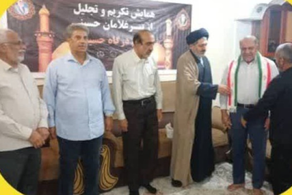 تکریم بیش از سه دهه خدمت صادقانه پیرغلام تعزیه خوانی در بندرعباس