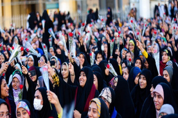 دهه کرامت، فرصتی برای تکریم دختران درچارچوب آموزه‌های رضوی